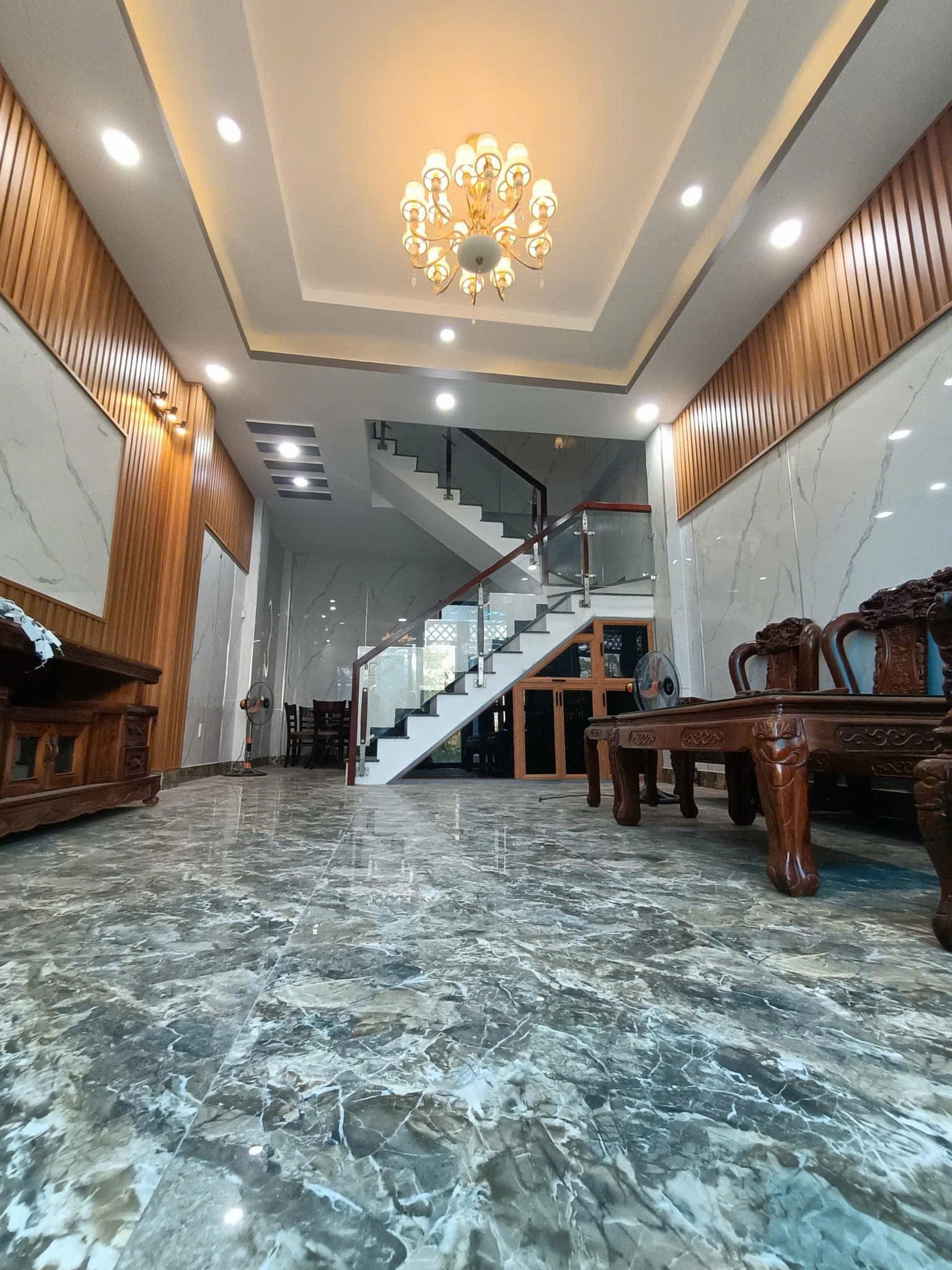 PHÙ HỢP Ở/ ĐẦU TƯ/KINH DOANH - NDTRINH Q95 TẦNG - 8PN - 61M2 - HXH 8m, GIÁ CHỈ 5.2T (TL) 2