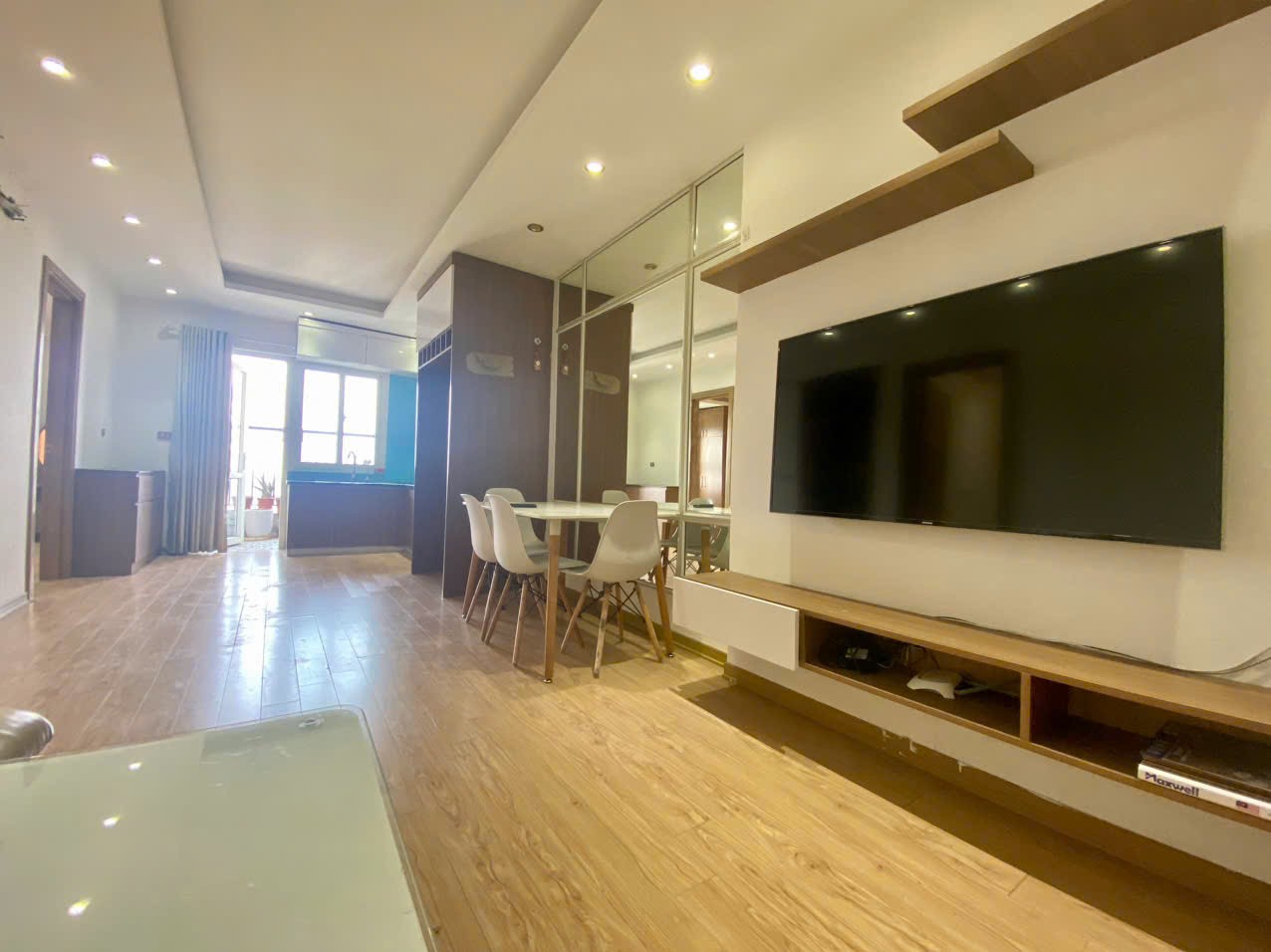 Cần bán gấp căn hộ 2 ngủ full nội thất, hướng Đông Nam giá rẻ nhất KDT Thanh Hà Mường Thanh 2