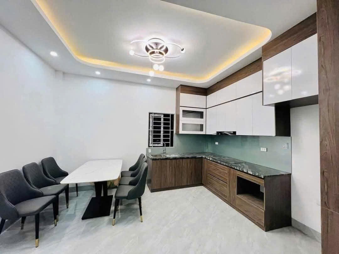 Bán nhà 42m2 cạnh trường Tiểu Học Lại Yên Hoài Đức. Nhà 4 tầng View hồ điều hòa thoáng mát 2