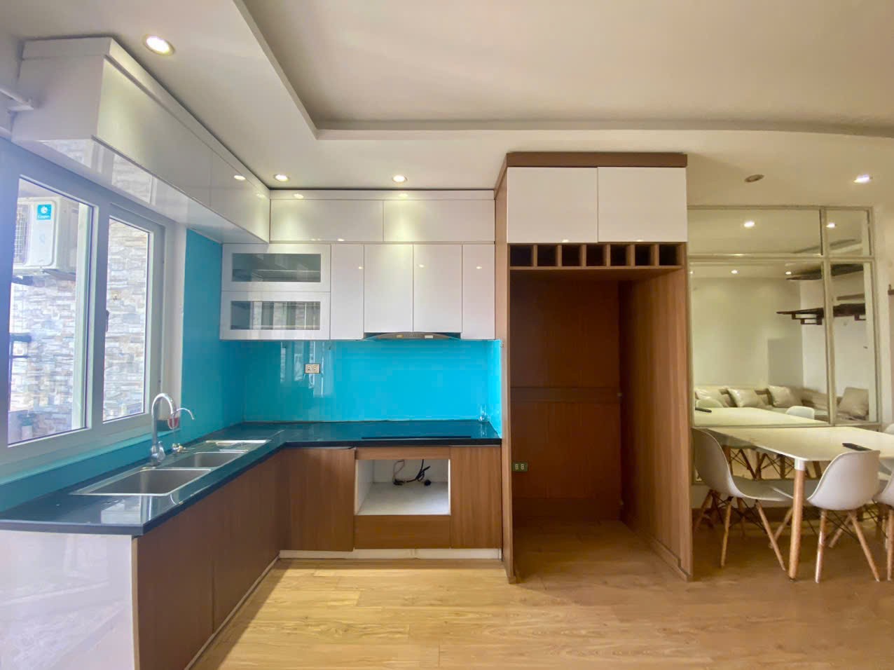 Cần bán gấp căn hộ 2 ngủ full nội thất, hướng Đông Nam giá rẻ nhất KDT Thanh Hà Mường Thanh 3