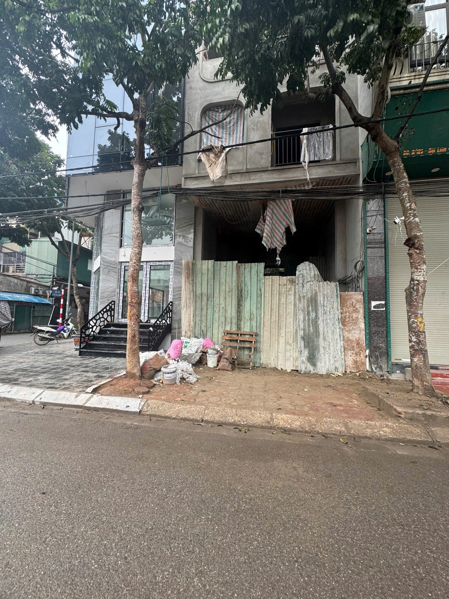 Cần bán Nhà mặt tiền đường Trung Liệt, Phường Trung Liệt, Diện tích 62.5m², Giá 22 Tỷ 4