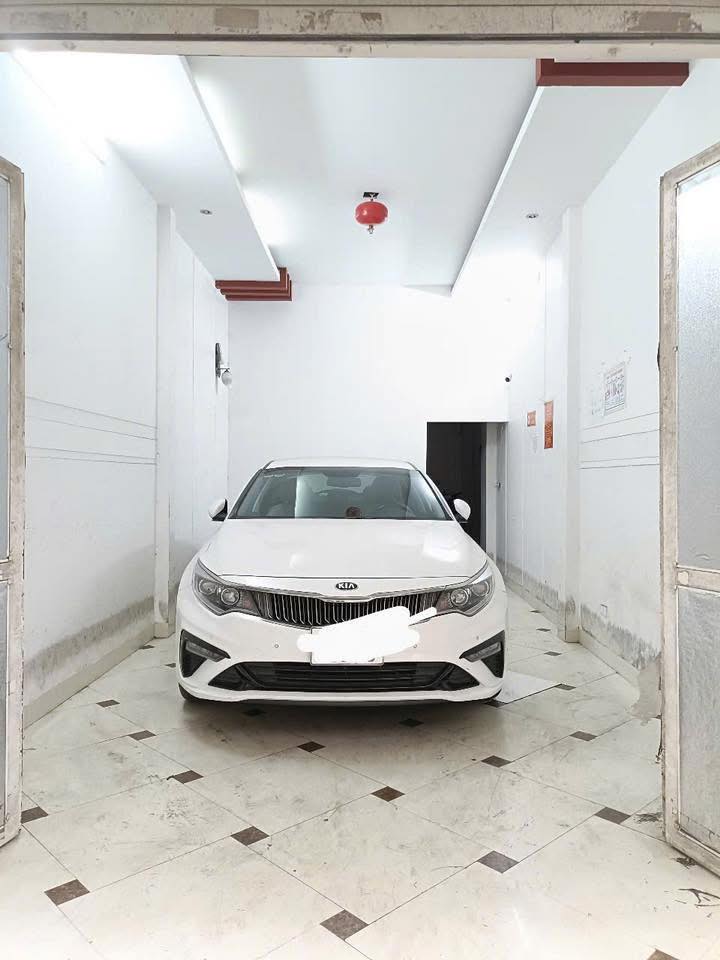ĐÁC ĐỊA THANH XUÂN - Ô TÔ ĐỖ CỬA,VÀO NHÀ - -KINH DOANH VIP - PHỐ NGUYỄN VĂN TRỖI - 16 TỶ 2