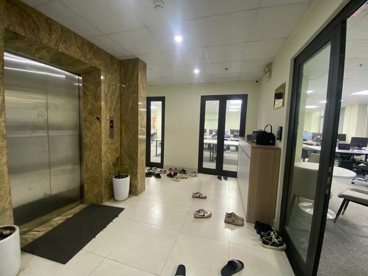 9 Tầng Mặt Phố Trần Đại Nghĩa 450M2 Mặt Tiền 15M 280 Tỷ Pháp Lý sạch đầy đủ 3