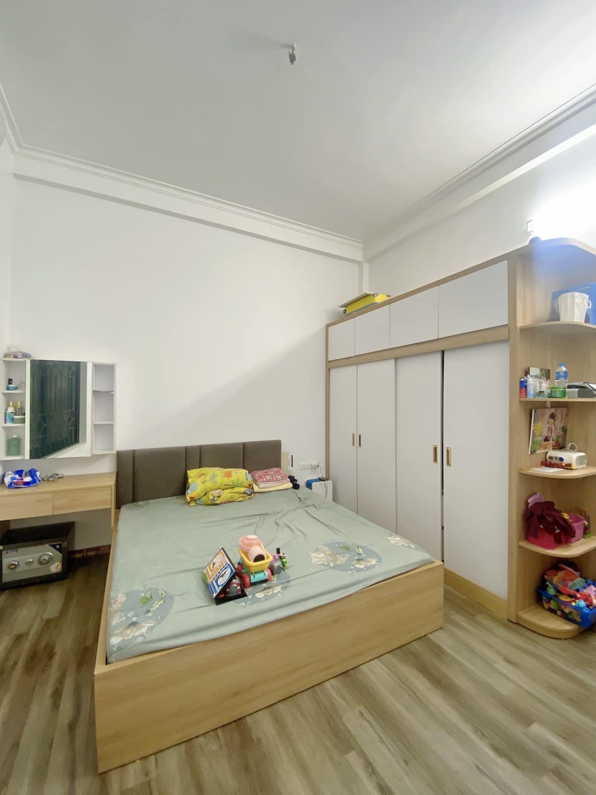 Nhà Kim Ngưu,HBT, nhà 4T chắc chắn, dân xây, mt rộng, ngõ thoáng,6.96 tỷ 3