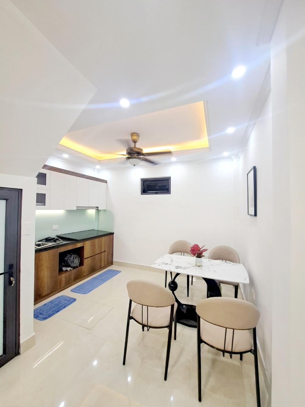 BÁN NHÀ PHỐ KIM GIANG, KDT ĐẠI KIM, GẦN Ô TÔ TRÁNH, 33M2, 6.8 TỶ 2