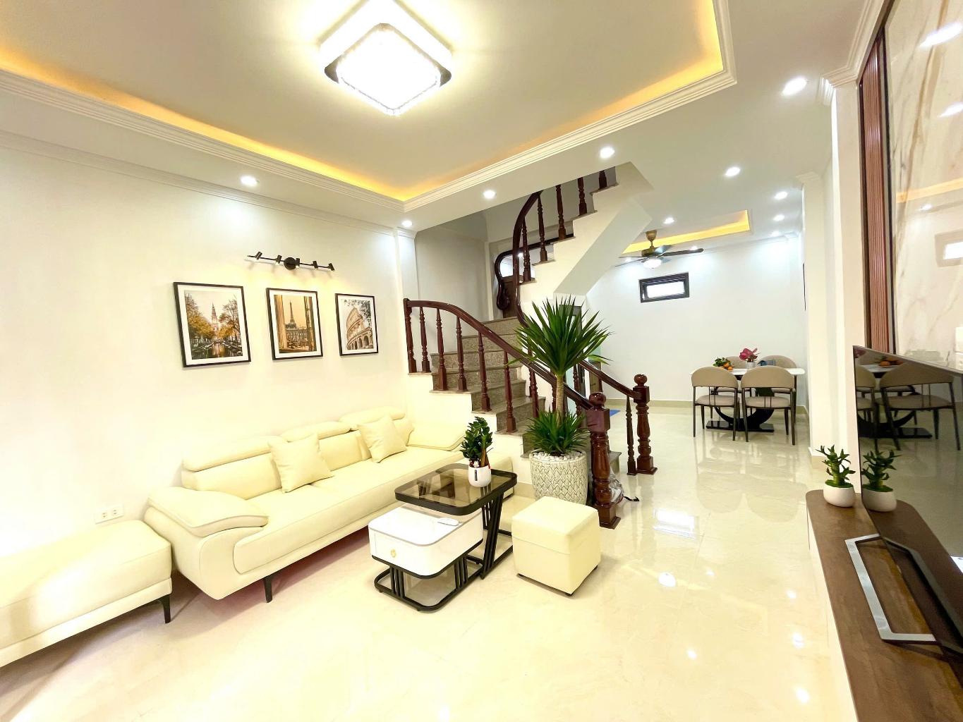 BÁN NHÀ PHỐ KIM GIANG, KDT ĐẠI KIM, GẦN Ô TÔ TRÁNH, 33M2, 6.8 TỶ 3