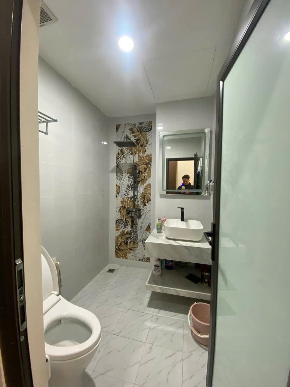 NHÀ ĐẸP ĐỐNG ĐA - TRƯỜNG CHINH - Ô TÔ - THANG MÁY -KINH DOANH 40m -6 tầng - 14 tỉ 2