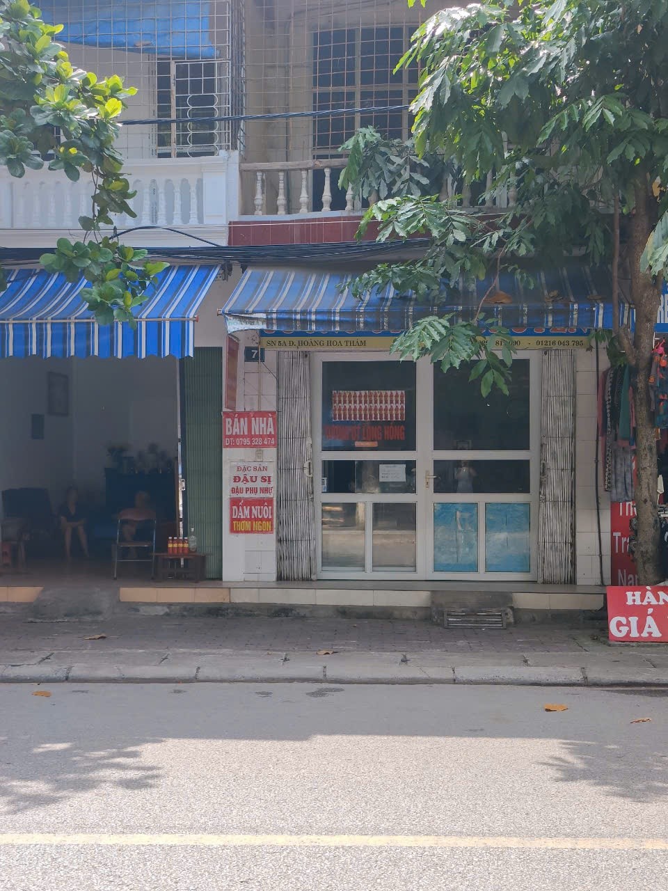 Chính chủ bán nhà mặt phố trung tâm TP. Yên Bái 100 m², giá bán: 3,3 tỷ 2