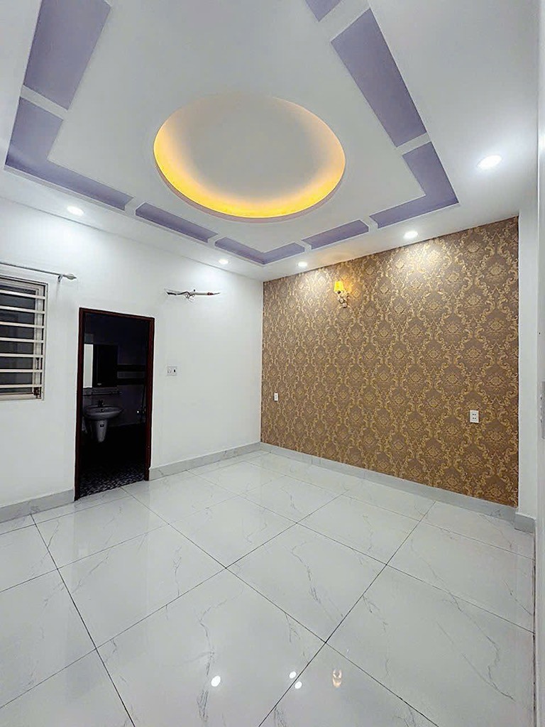 NHÀ GẦN LÊ VĂN QUỚI, 79M2, 5 TẦNG, ĐƯỜNG XE TÂI GIÁ NHỈNH 6 TỶ 4