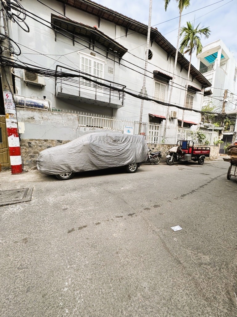 101m2 Hẻm thông Đông Hồ, nở hậu 7PN cho thuê full, hơn 7 tỷ 2