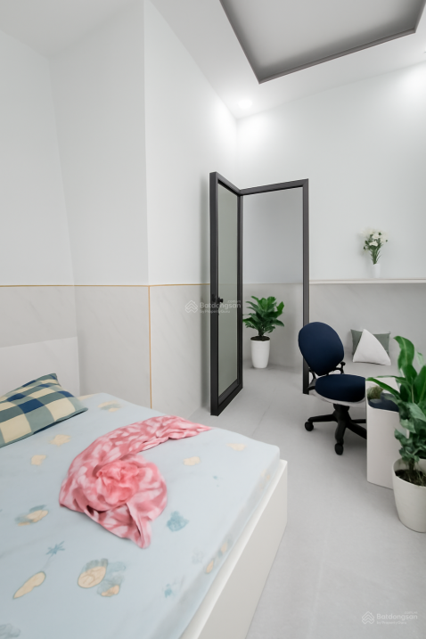 Hẻm xe hơi đường Cách Mạng, Q.TPhú 64m2 2T nhà mới ở ngay, chỉ nhỉnh 5 tỷ 2