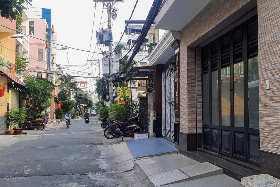 Hẻm xe hơi đường Cách Mạng, Q.TPhú 64m2 2T nhà mới ở ngay, chỉ nhỉnh 5 tỷ 3