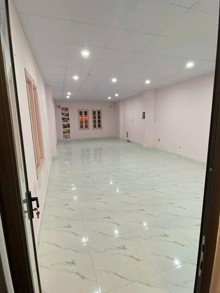 Cần Bán Nhà 2 mặt tiền Hai Bà Trưng, P6 - Khu vực sầm uất Đà Lạt