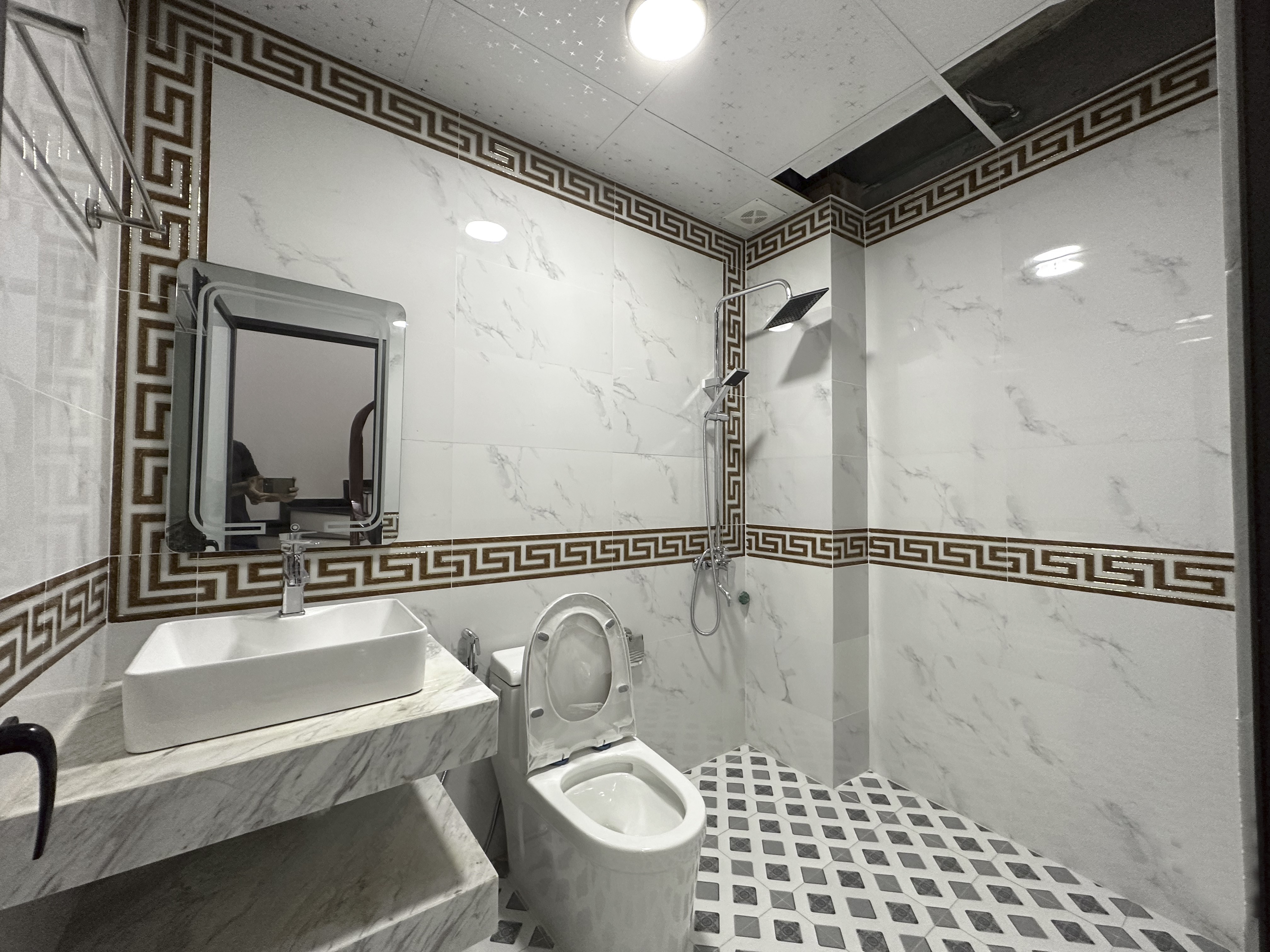 Bán nhà riêng tại Xuân Phương, Nam Từ Liêm, 32m², 5 tầng, 2 mặt thoáng 5