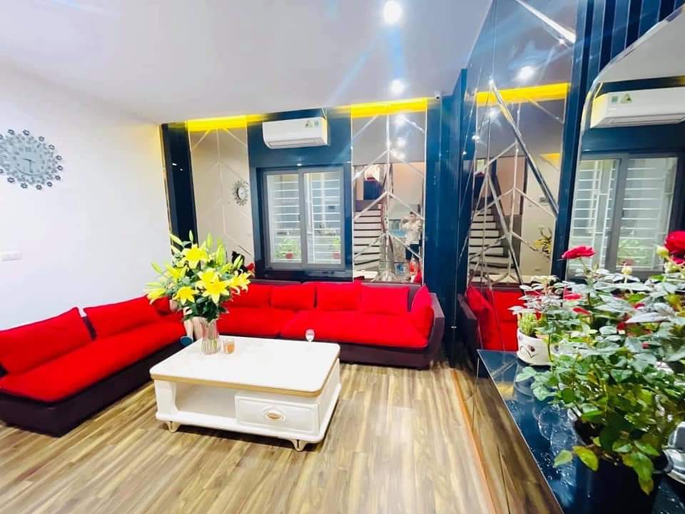 SIÊU PHẨM PHÂN LÔ NGUYỄN CHÍ THANH, ĐỐNG ĐA 40M – 6 TẦNG – MT 4.1M – 18 TỶ - KINH DOANH VĂN PHÒNG 2