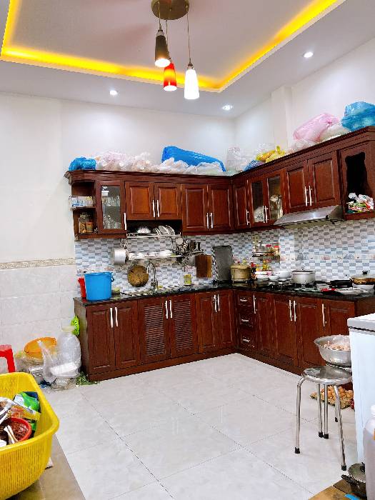 Bán nhà mặt tiền chợ Rạch Ông 4x12 Mới ở ngay 5 tầng chỉ 9 tỷ 4