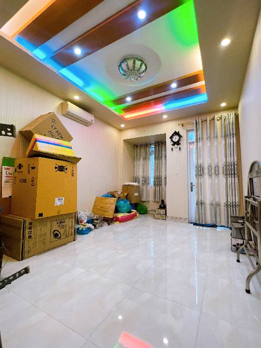 Bán nhà mặt tiền chợ Rạch Ông 4x12 Mới ở ngay 5 tầng chỉ 9 tỷ 3