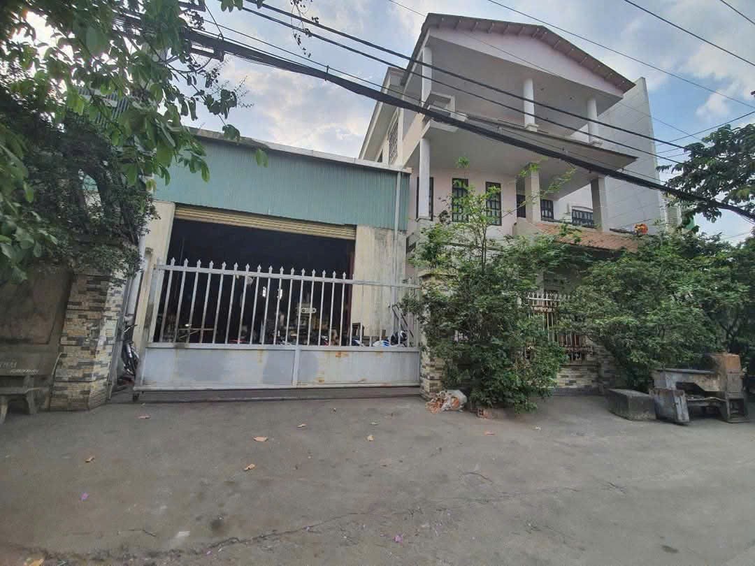 XƯỞNG (2.100M²) 2 MẶT TIỀN CONTER XUÂN THỚI THƯỢNG, HÓC MÔN GIÁ TỐT 4
