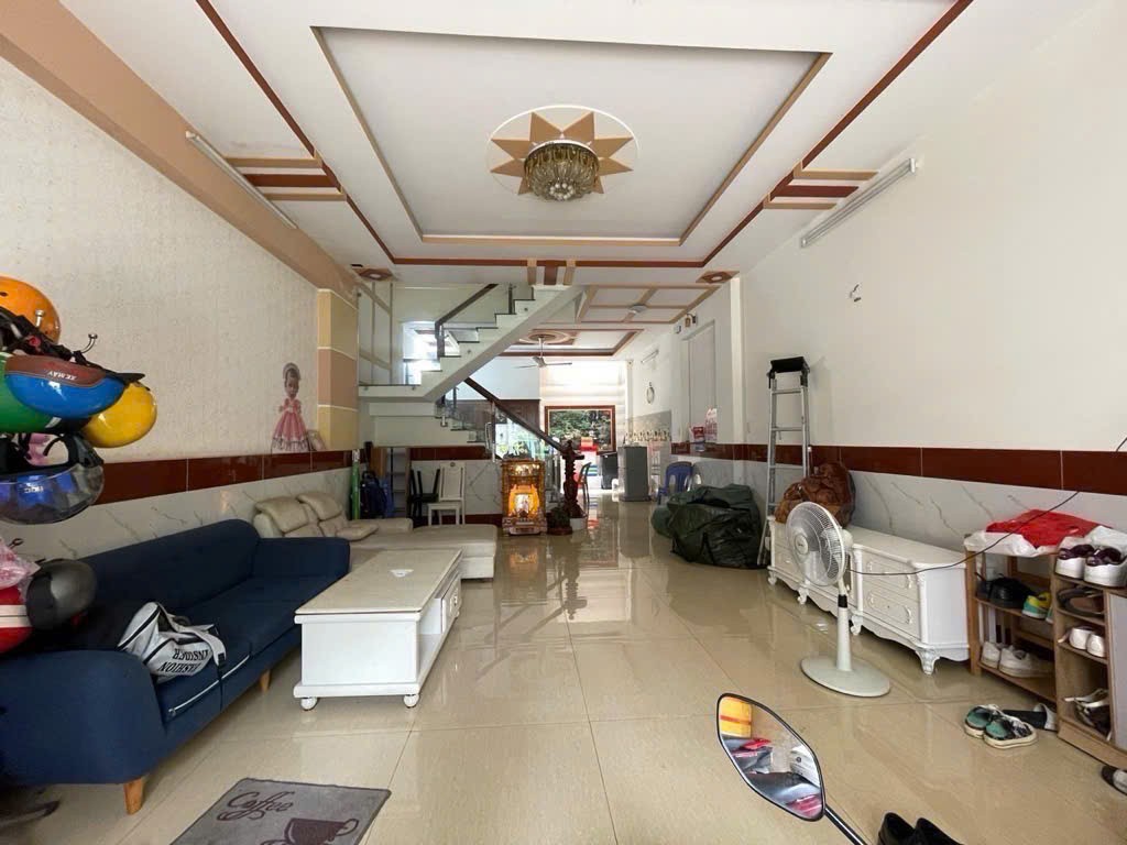 NHÀ 3 TẦNG BTCT – CHỈ CÒN 4 TỶ 999₫ – CHỐT NHANH NHẬN NHÀ Ở NGAY 2