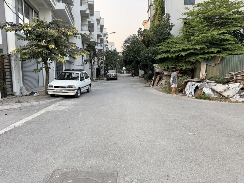 Cần bán 67,5m2 Shophouse Metropolitan Gia Lâm - 2 mặt thoáng, trung tâm huyện, tiềm năng sinh lời 5