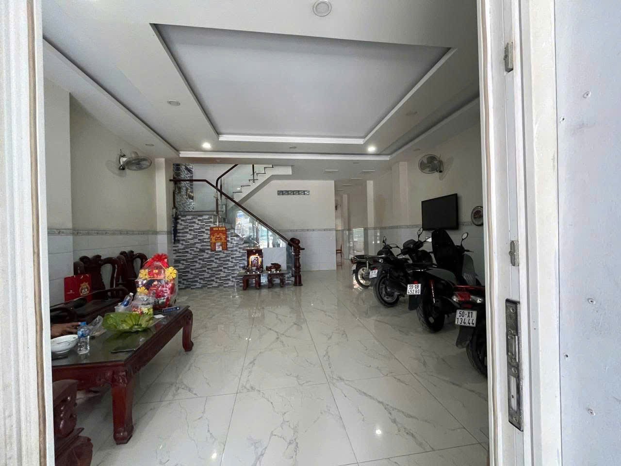 Cho thuê Nhà mặt tiền Phường Long Trường, Quận 9, Diện tích 136m², Giá 40 Triệu/tháng 4