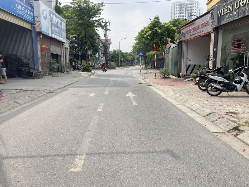 Bán nhà mặt phố Nông Vụ: 78m2, MT 5m, cho thuê 8tr/tháng - Đầu tư sinh lời ngay! 2
