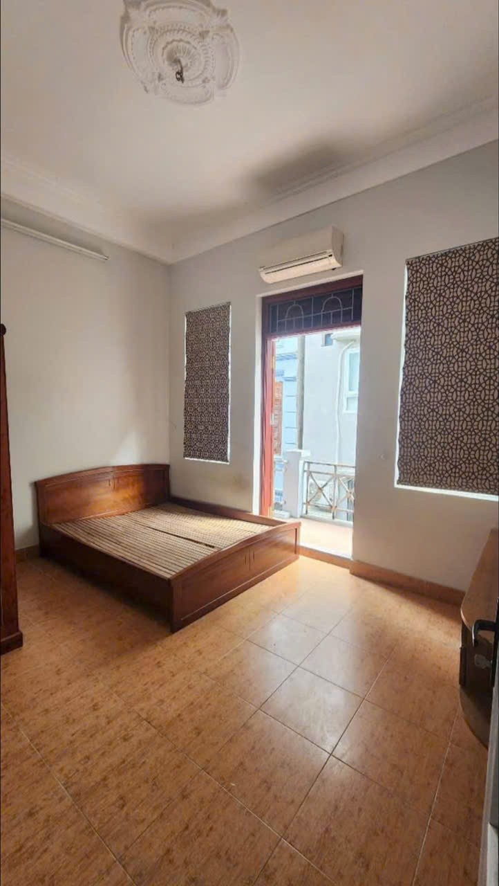 Cần bán gấp nhà Khương Đình 65m² – 6PN – Ngõ rộng Gần ô tô – Giá 9.8 tỷ 3