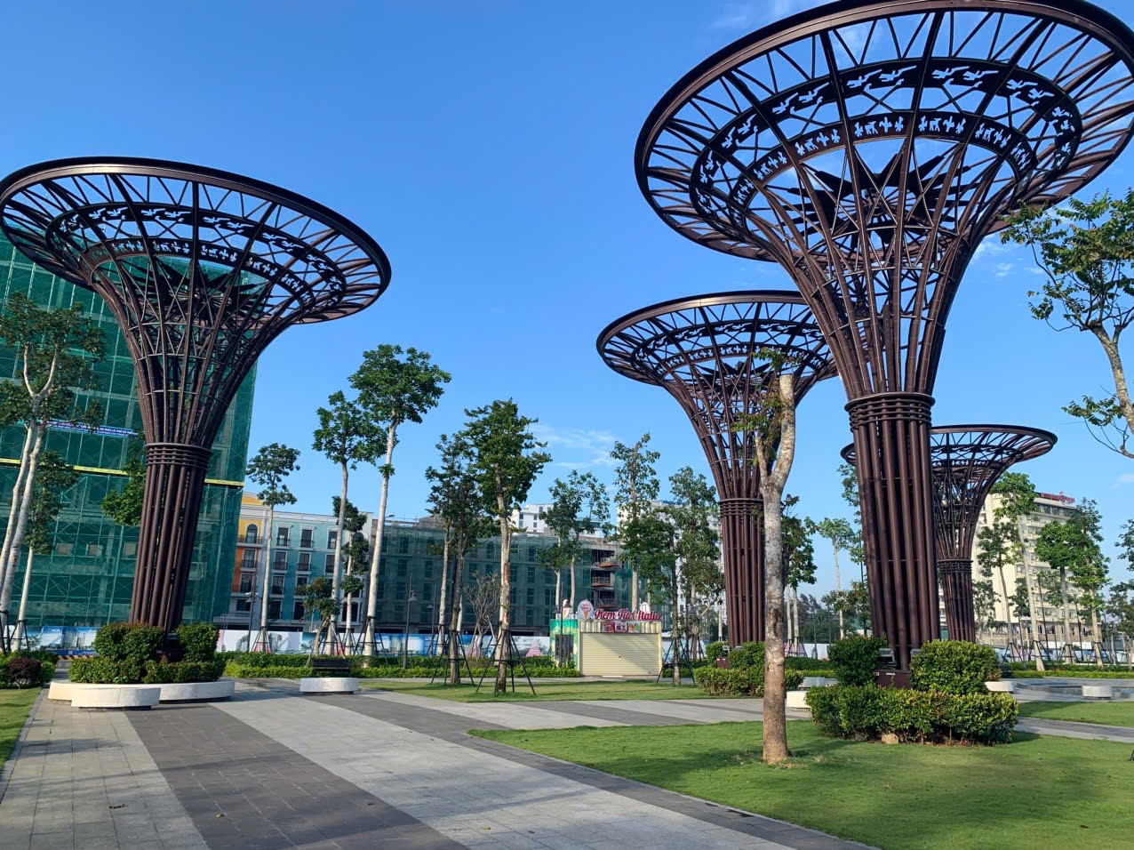 MỞ BÁN CĂN HỘ CHUNG CƯ BIỂN SẦM SƠN TÒA P2 VỊ TRÍ ĐỐI DIỆN QUẢNG TRƯỜNG NHẠC NƯỚC 4