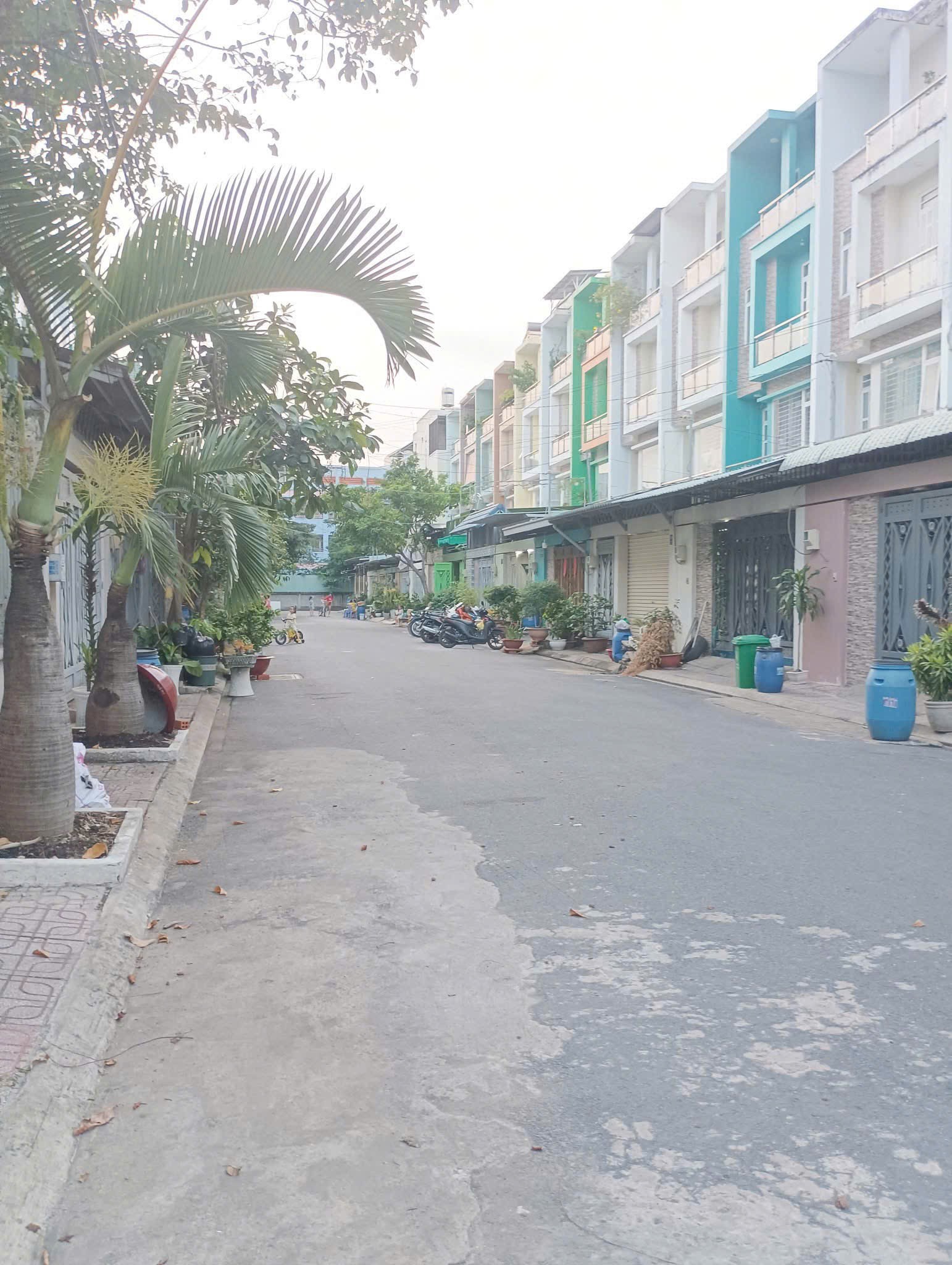 Cho thuê Biệt thự Phường Tam Bình, Thủ Đức, Diện tích 210m², Giá 20 Triệu/tháng 7