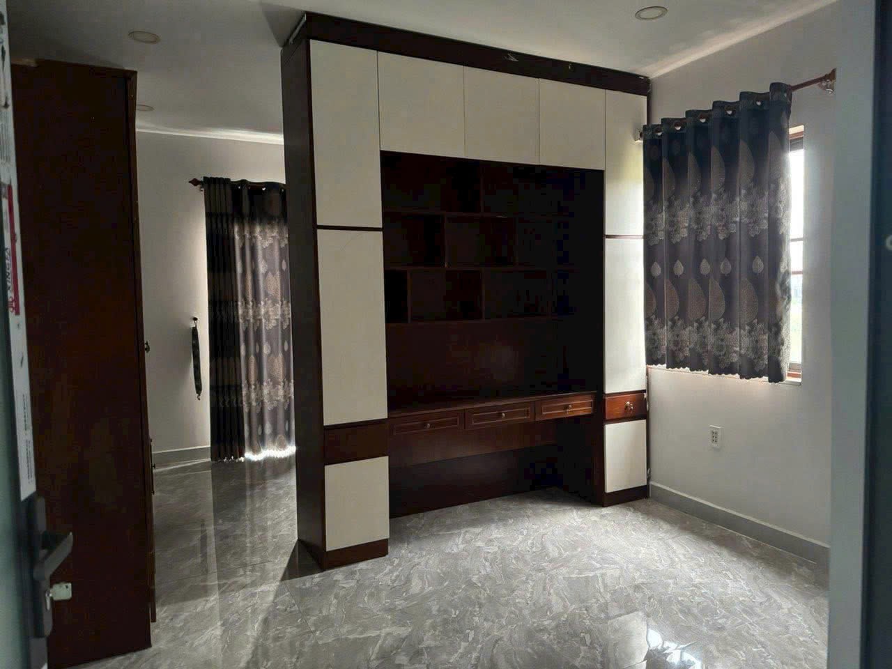 Cho thuê Nhà mặt tiền Quận 9, Hồ Chí Minh, Diện tích 75m², Giá 16 Triệu/tháng 4
