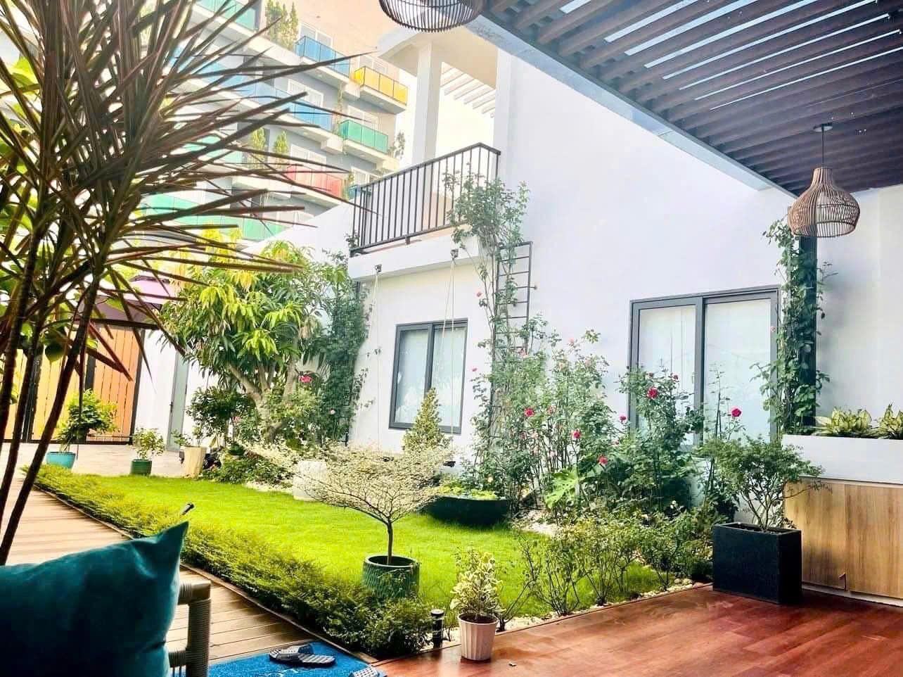 Cần bán Nhà mặt tiền Phường Thảo Điền, Quận 2, Diện tích 395m², Giá Thương lượng 6