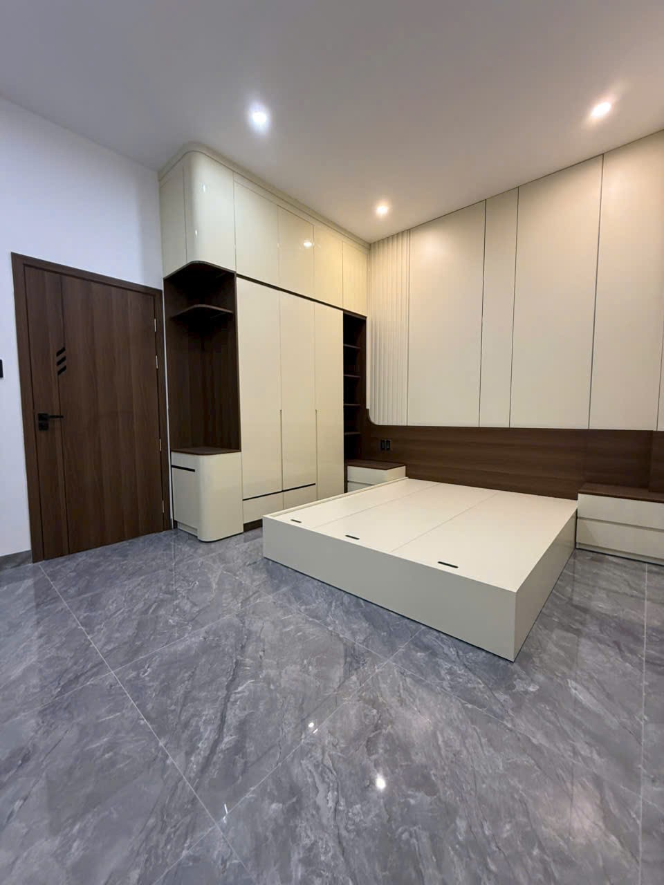 bán nhà mới trung tâm thị trấn Diên Khánh 0985451850 2
