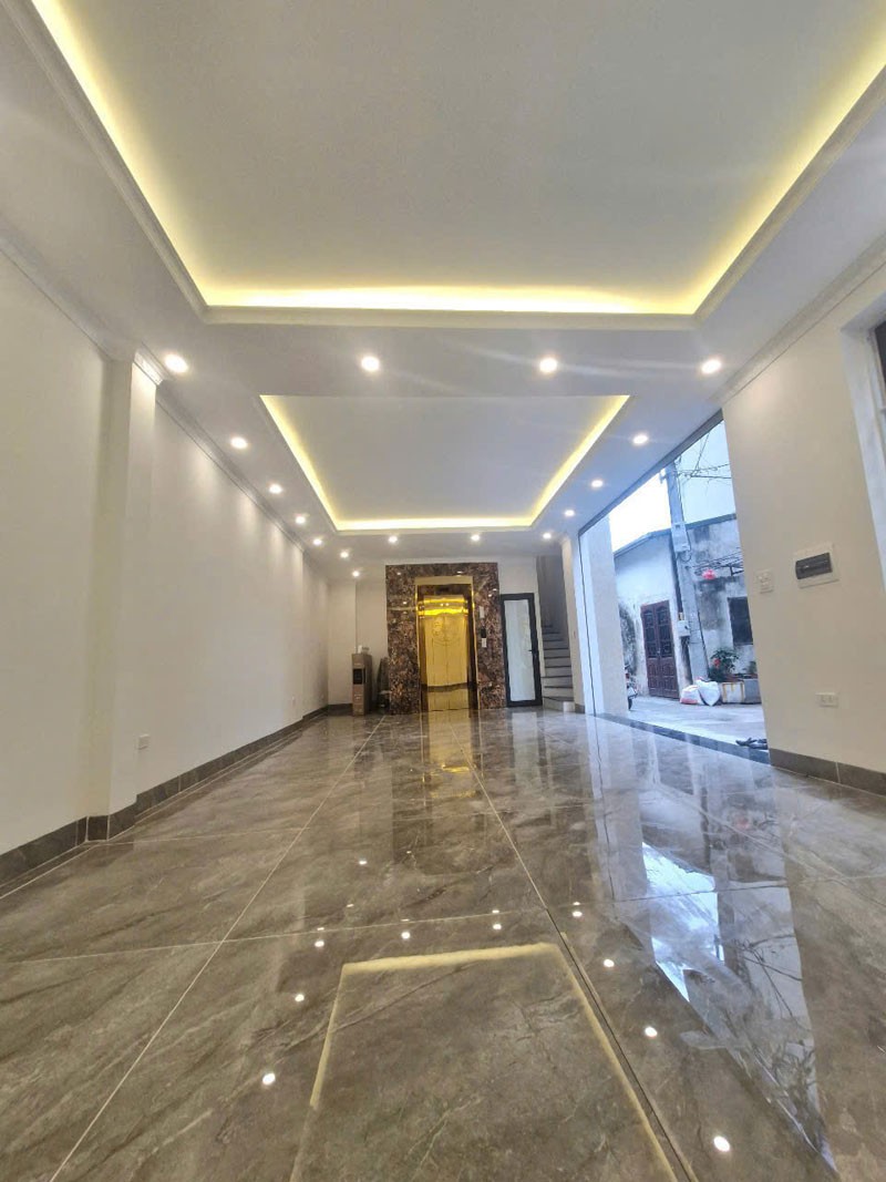 Bán 59,3m2 nhà 6 tầng thang máy, ngõ 12 Thạch Bàn. Nhà mới đẹp, tiện ích bạt ngàn, gần hồ điều hòa 13