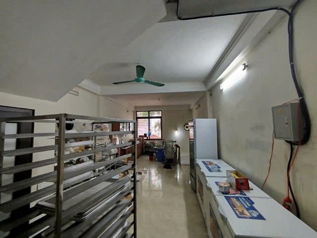 NHÀ ĐẸP NGÕ Ô TÔ CHÁNH, KINH DOANH,Ô TÔ VÀO NHÀ  Ngô Gia Tự-Long Biên  64m2 X 4 tầng, 11 tỷ.