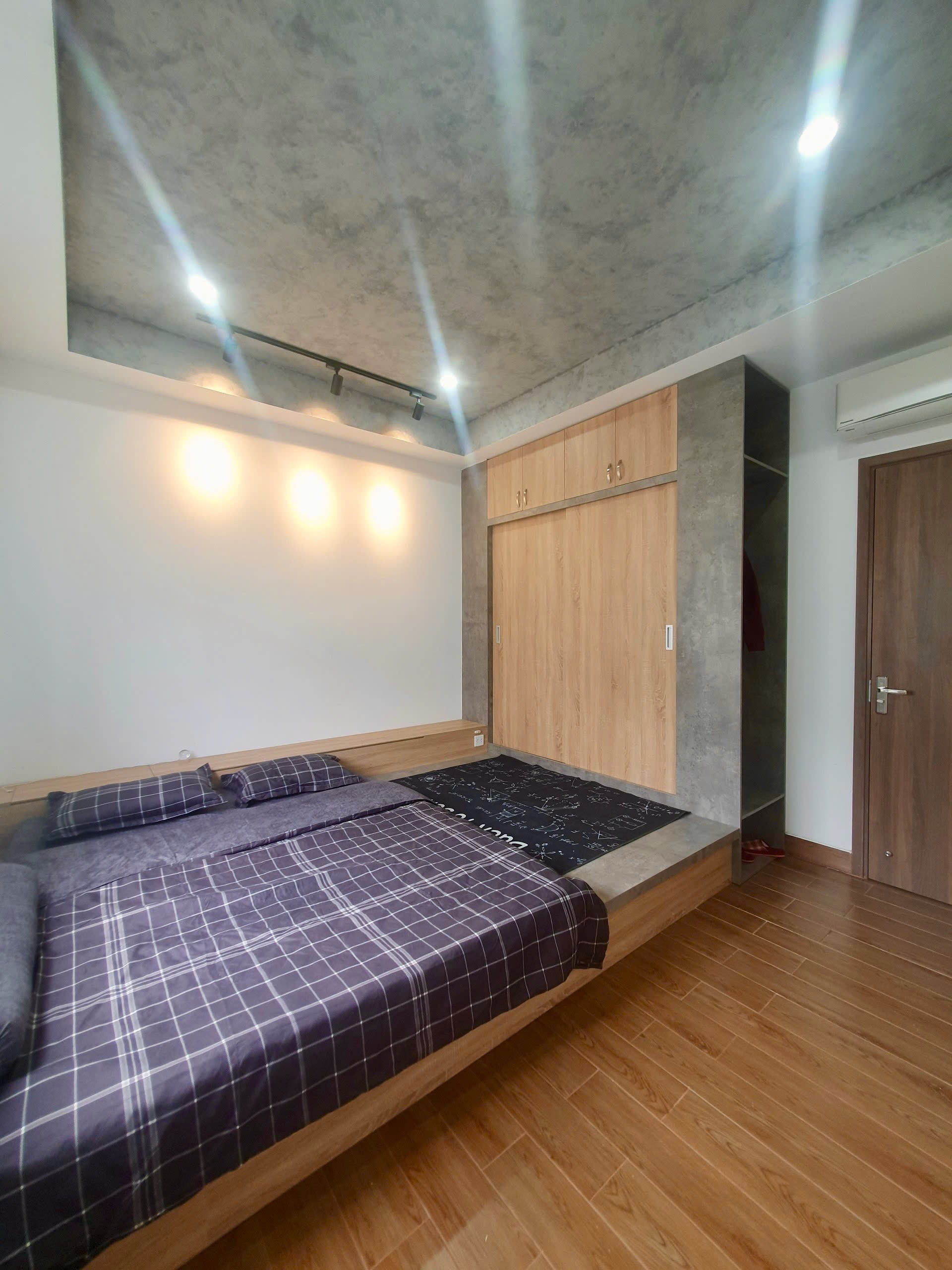 Cho thuê Nhà mặt tiền Phường Phú Hữu, Quận 9, Diện tích 162m², Giá 028 Triệu/tháng 6