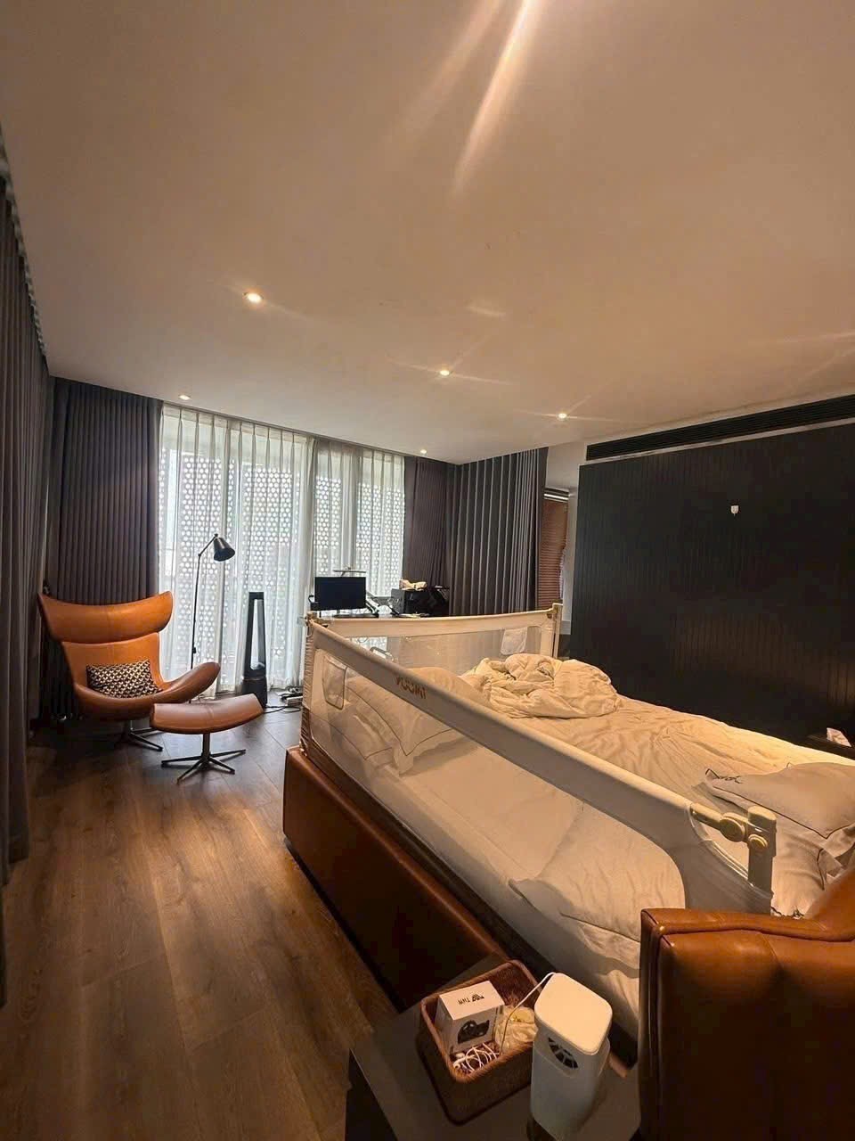 Cần bán Biệt thự đường Nguyễn Sỹ Sách, Phường 15, Diện tích 304m², Giá 45 Tỷ 2