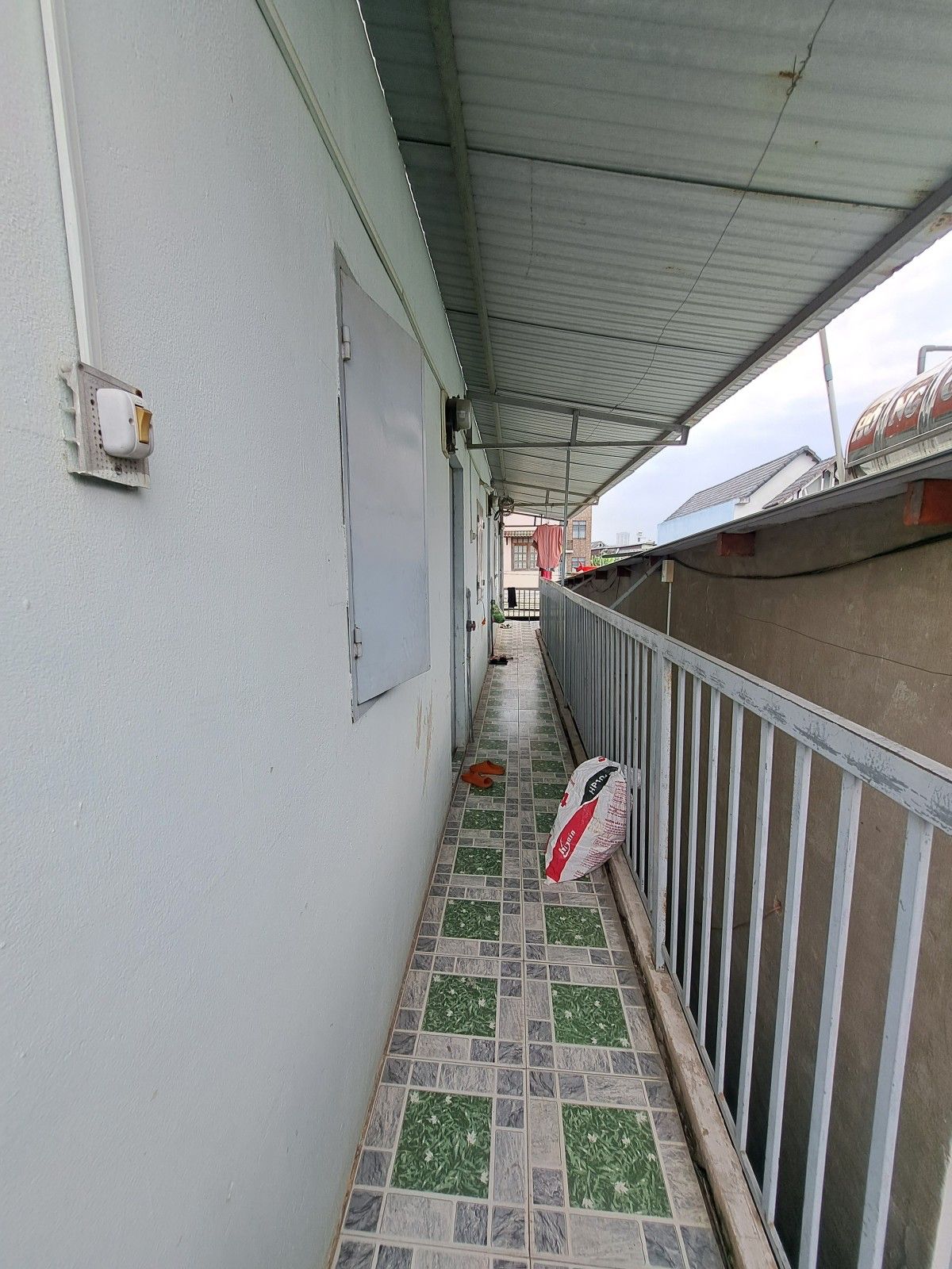 70M2 2 TẦNG– HẺM NHỰA 6M SÁT MẶT TIỀN – 1 KIOT VÀ 6 PHÒNG TRỌ – 3,5 TỶ 3