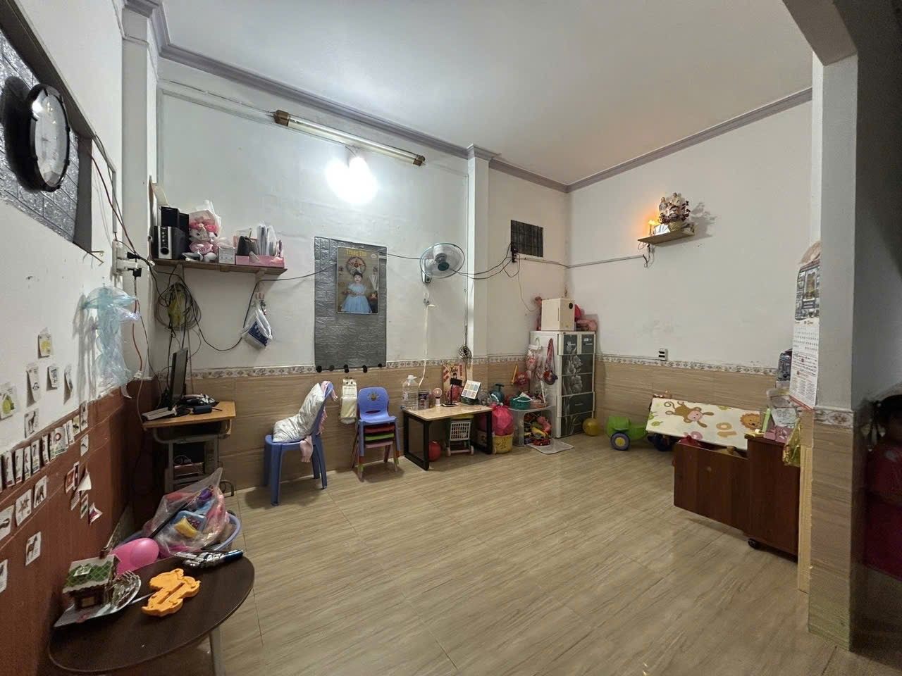 NHÀ SỔ RIÊNG 2 TẦNG 56M2 - KO QUY HOẠCH KO LỘ GIỚI – CÓ 4 PHÒNG TRỌ PHÍA TRÊN – BÌNH CHIỂU THỦ ĐỨC 6