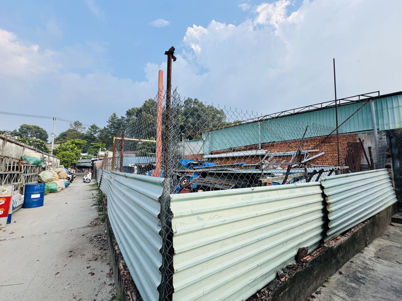 ĐẤT 147M2 22x7 - KHÔNG QUY HOẠCH - TIỆN PHÂN LÔ, XÂY KIOT - LÊ THỊ HOA BÌNH CHIỂU THỦ ĐỨC 2