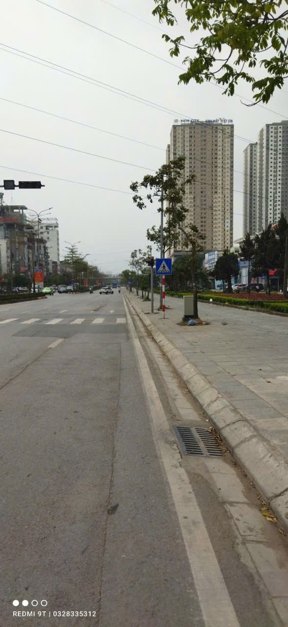 54m2 ĐẤT ĐẸP Ở SƯỚNG, ĐẦU TƯ TỐT, 2 LÀN RA VÀNH ĐAI 3.5, VỈA HÈ, PHÂN LÔ, ÔTÔ TRÁNH, nhỉnh 9 tỷ 4