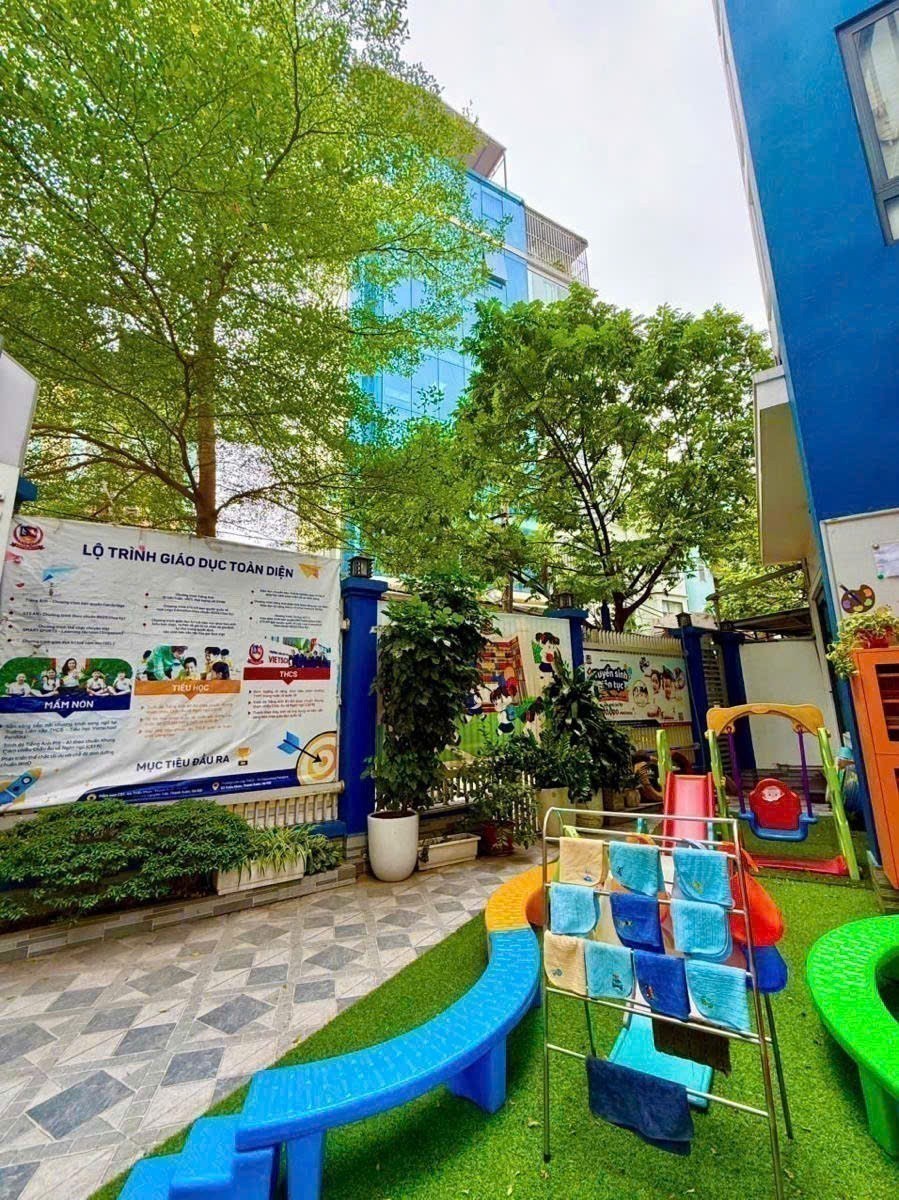 Cần bán Biệt thự đường Nguyễn Trãi, Phường Thanh Xuân Bắc, Diện tích 140m², Giá Thương lượng 2