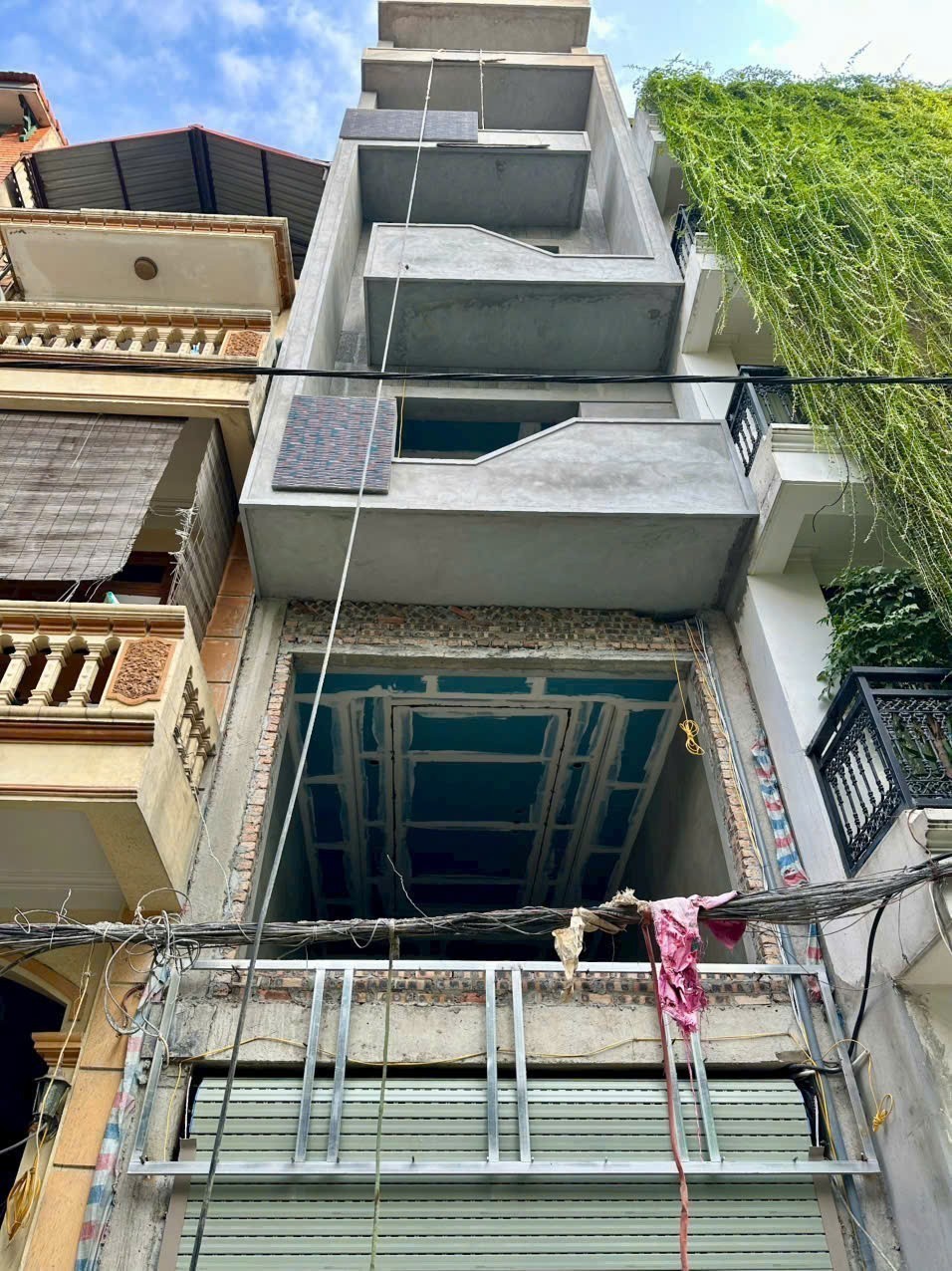 NHÀ ĐẸP KHU PHÂN LÔ QUÂN ĐỘI 918 PHÚC ĐỒNG LONG BIÊN - XÂY 7 TẦNG THANG MÁY. 2