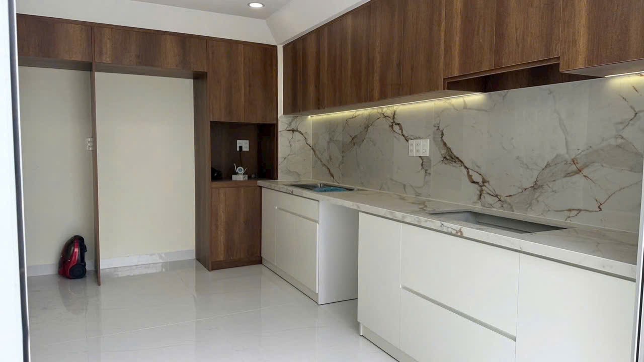 Cần bán Nhà mặt tiền Phường Phước Long B, Quận 9, Diện tích 54m², Giá Thương lượng 3
