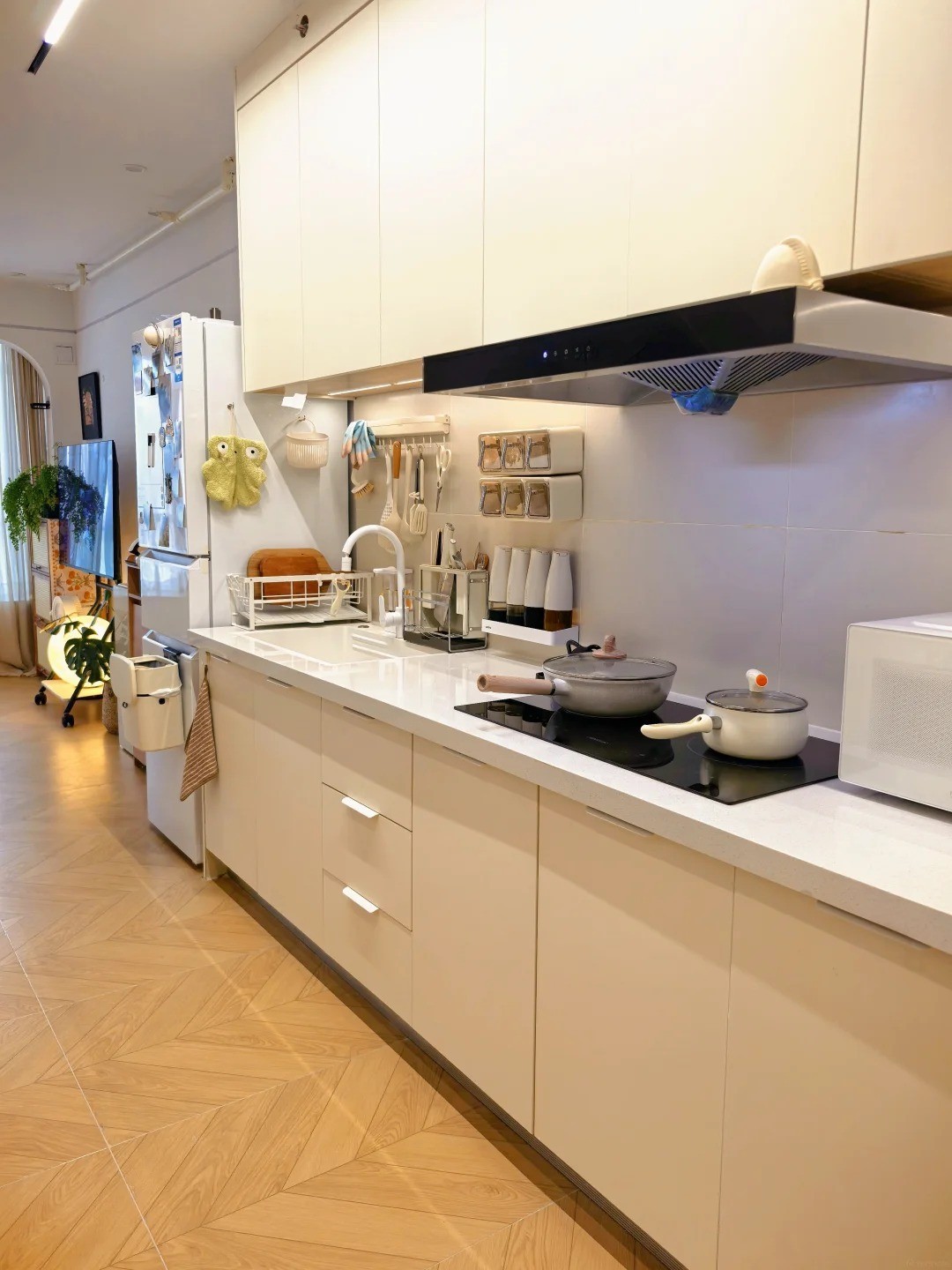 Cần bán Căn hộ chung cư dự án Khu đô thị Sun Group Hà Nam, Diện tích 45m², Giá Thương lượng 4
