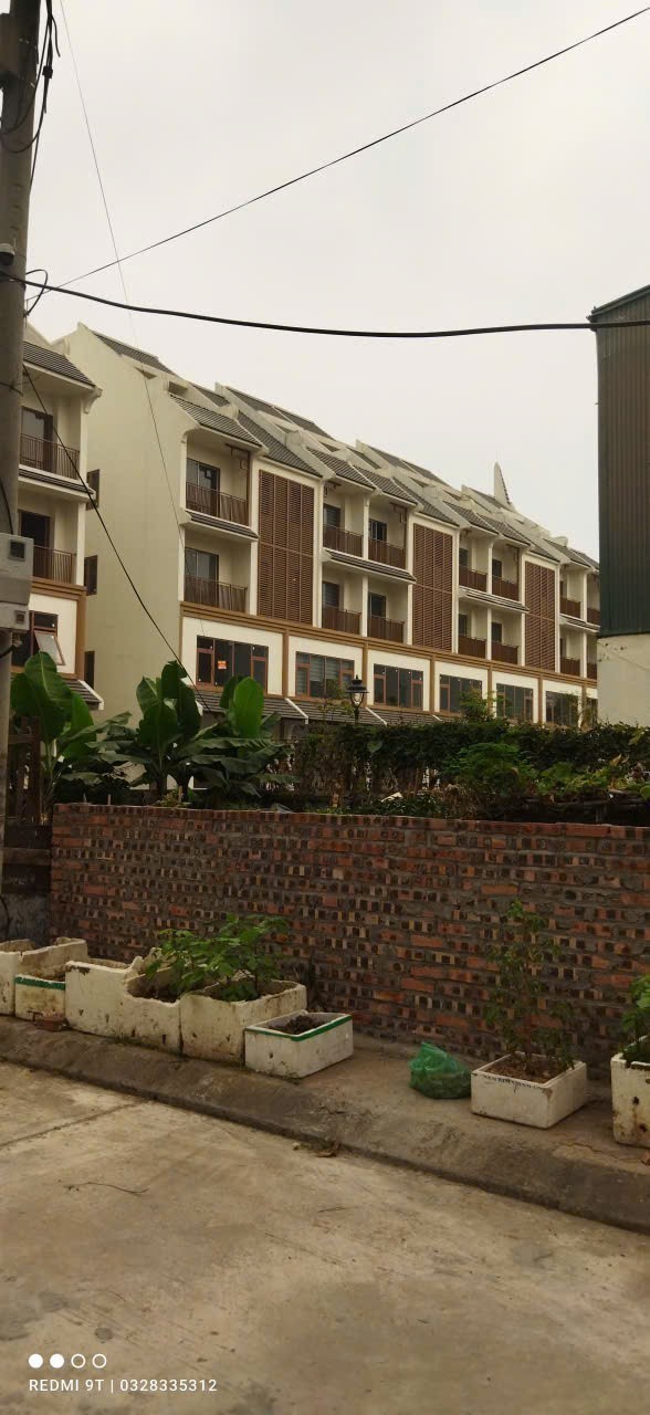45m2 ĐẤT ĐẤU GIÁ, HÀNG XÓM KĐT HINODE, VIEW SÂN BÓNG, 100m RA MẶT ĐƯỜNG QUỐC LỘ 32, CHỢ NHỔN, 3