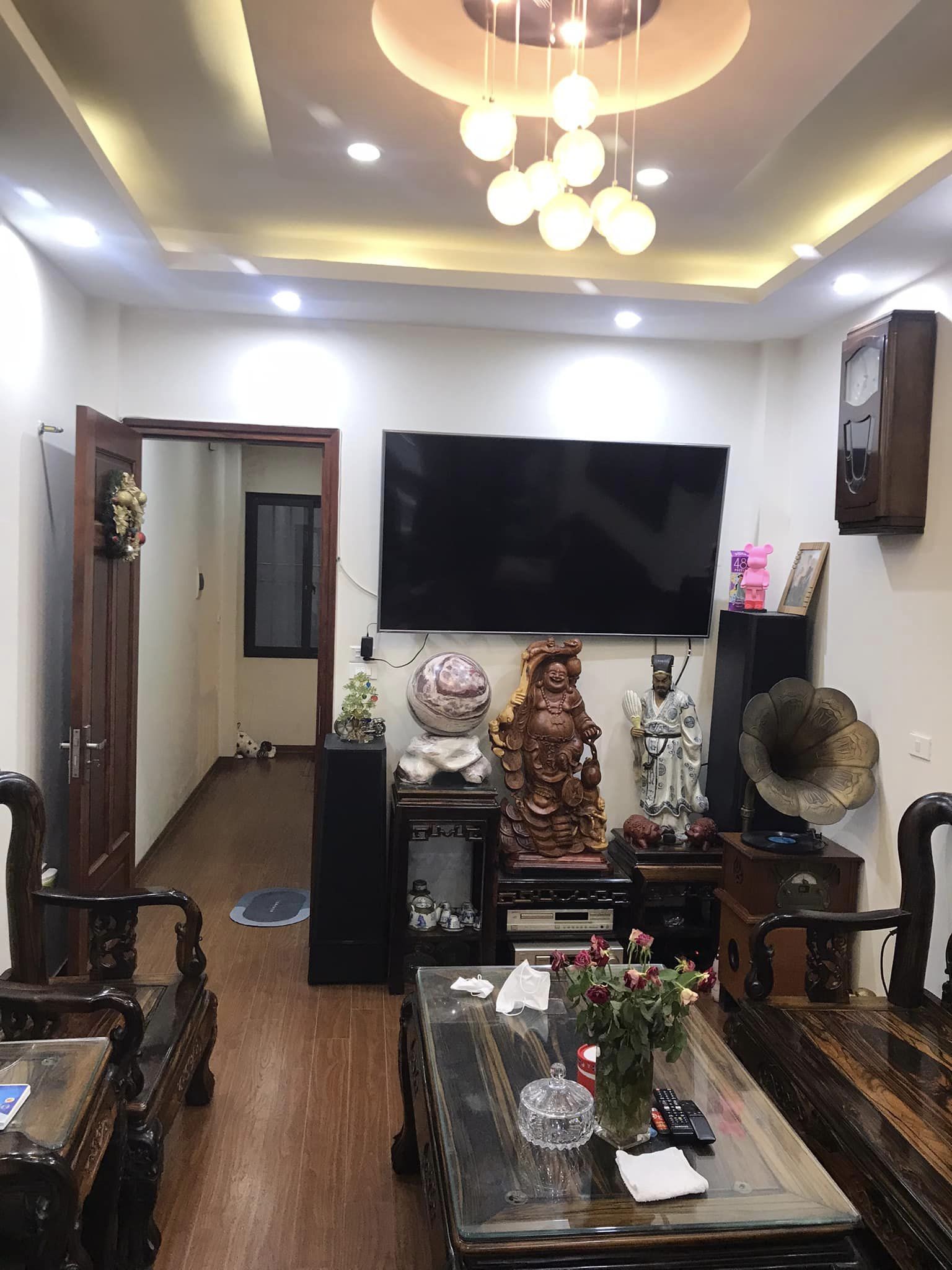 BÁN NHÀ VĂN CAO, BA ĐÌNH , NGÕ Ô TÔ, 65M² , 4 TẦNG , NHÀ ĐẸP Ở NGAY, 24.5 tỷ