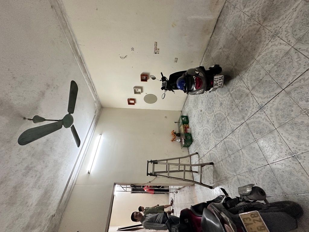 Cần bán Nhà mặt tiền đường Hoàng Mai, Phường Hoàng Văn Thụ, Diện tích 65m², Giá 17.2 Tỷ 2