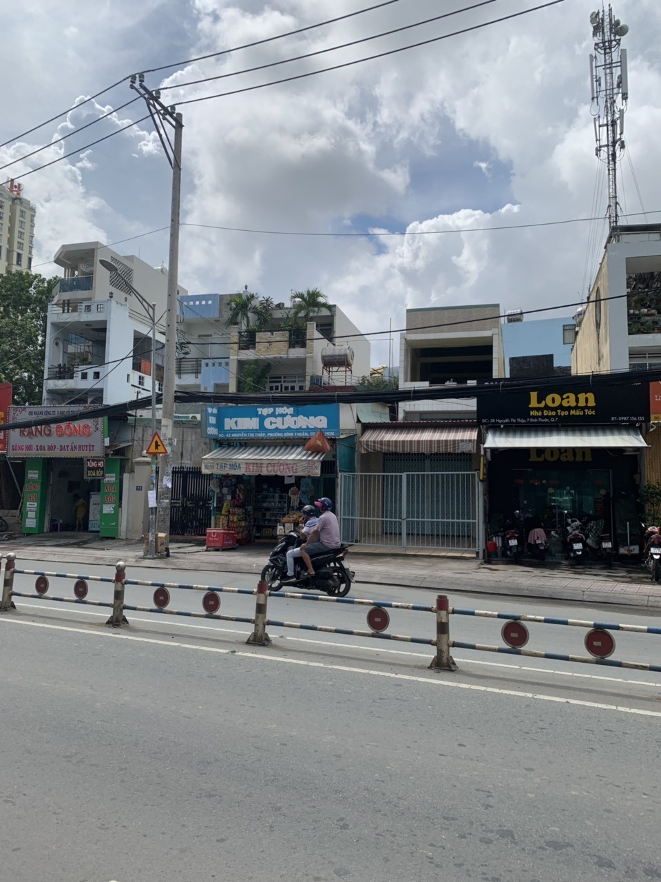 Bán nhà Nguyễn Thị thập,Quận 7 dt 5x25m, cấp 4, giá 50 tỷ