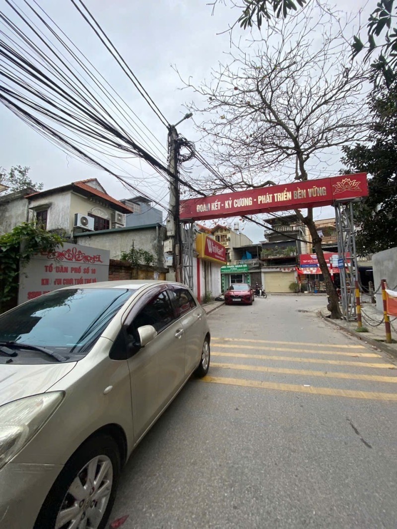 TƯ ĐÌNH – LONG BIÊN  56m² – 4 TẦNG – Ô TÔ VÀO NHÀ – Ô CHỜ THANG MÁY 4