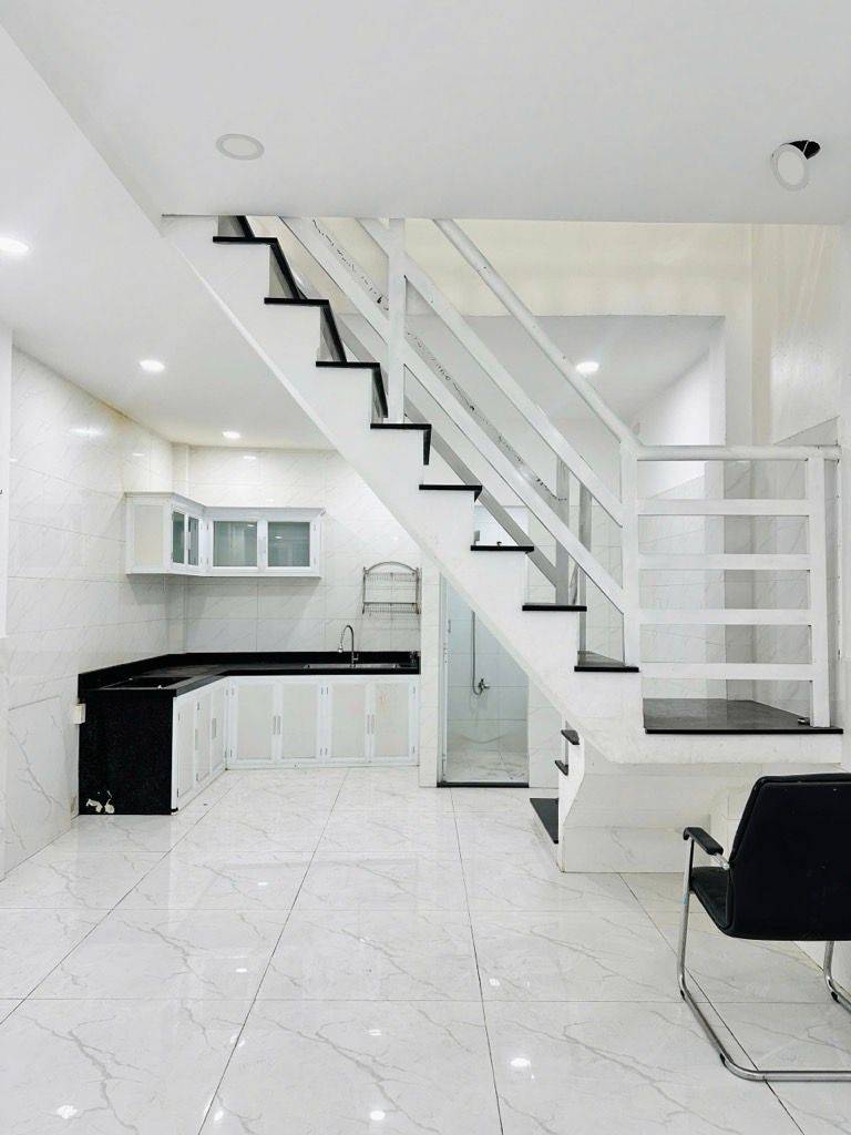 Bán Nhà HXH Gần Siêu Thị Emart - 56m2 - Ngang Chuẩn 4M, Dòng Tiền 10tr/Tháng - Nhỉnh 5Tỷ 5